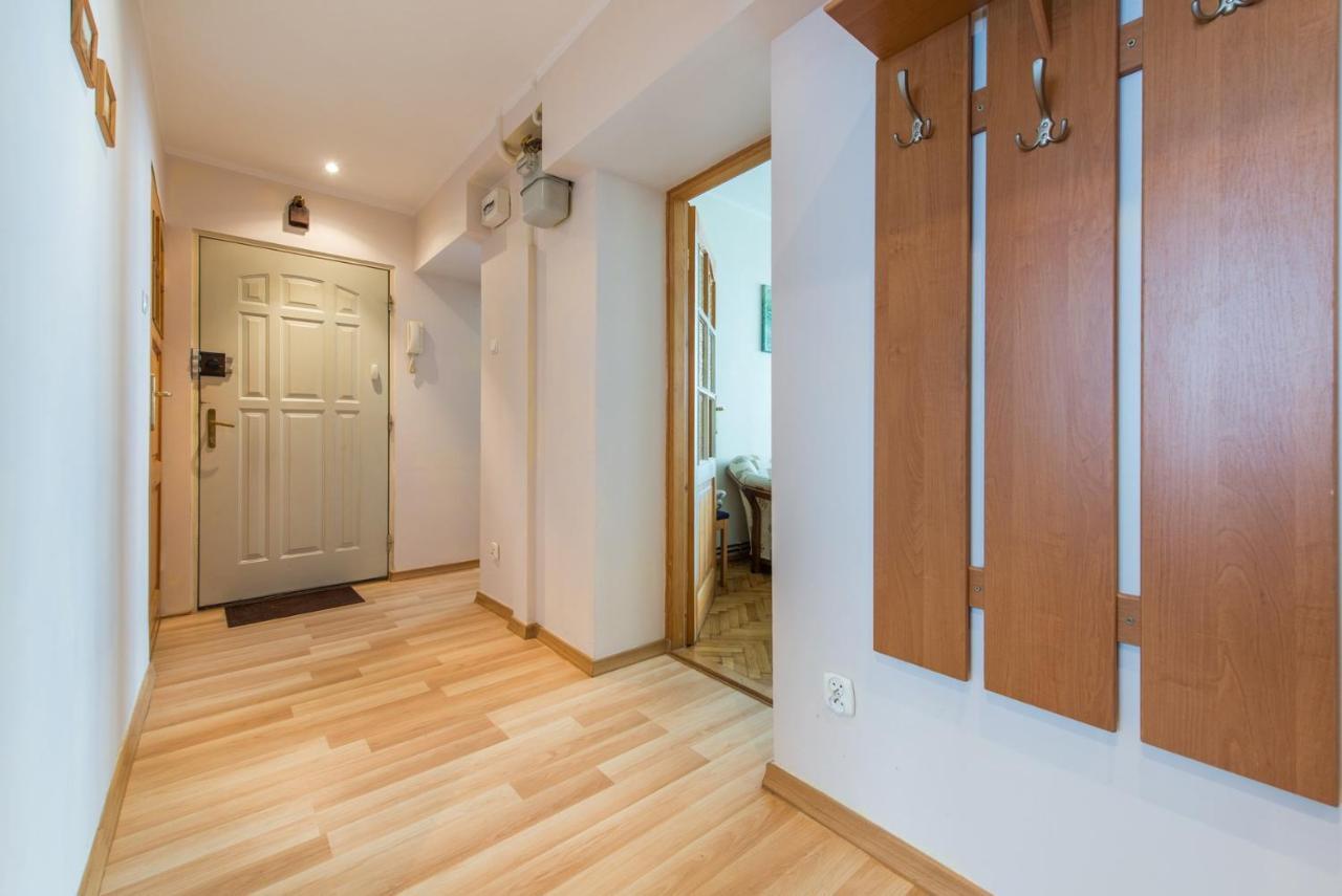 Avis - City 33 Apartament