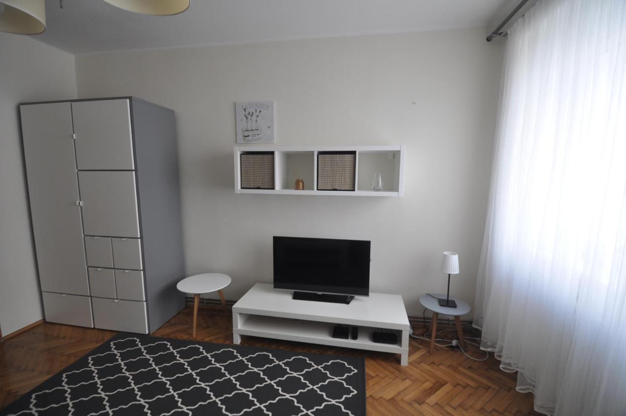 Apartment Avis - City 33